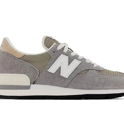 A - li 269 NEW BALANCE Teddy Santis M990TA1美製棕灰色麂皮復古跑鞋