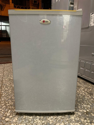 [中古] LG 75L 單門冰箱 小冰箱 冷藏小冰箱 套房冰箱 台中大里二手冰箱 台中大里中古冰箱 修理冰箱 維修冰箱