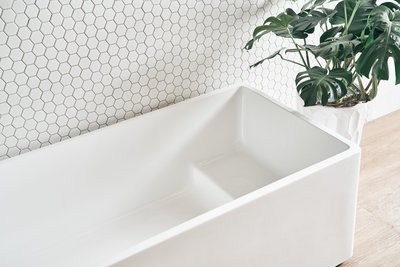 《振勝網》OVO 京典衛浴 123cm 獨立浴缸 BK101B / 專為小空間設計，坐泡式的設計，更享受泡澡時光。