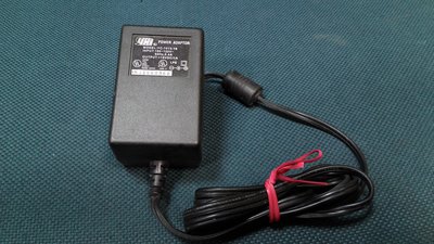 二手品-AC ADAPTOR YC-1015-15 15VDC/1Amp