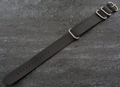 20mm 太超值真皮製 NATO ZULU G10 錶帶,厚實不鏽鋼錶圈-黑色