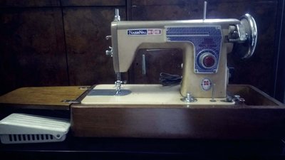 日本National 國際牌古董桌上型縫紉機