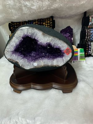 💎萬玉晶品💎 頂級烏拉圭 紫水晶洞 高紫度深財庫 11.8公斤 大牙紫晶洞