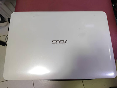 雪白機殼 華碩asus x556U i5 15.6吋獨顯筆電 可過電進bios 零件機 書房