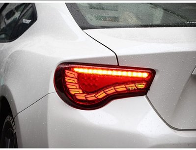 現貨 適用于12-20款豐田速霸陸GT86尾燈總成改裝龍鱗款LED流水轉向尾燈