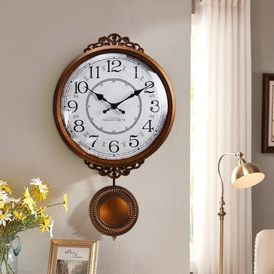 現貨：歐式鐘表家用客廳壁掛鐘臥室創意美式工業田園摟空壁鐘掛鐘擺飾