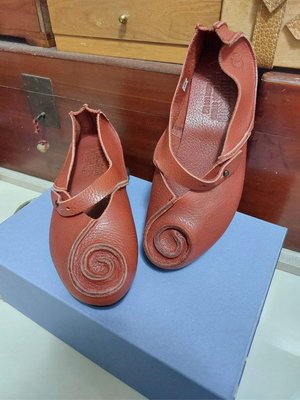 (己售出) HAWANA 哈瓦那 原創手工鞋 近新未穿 2.5折出清 粉絲回購分享價❤️合腳就賺到了（勿議）錯過不再A大1200
