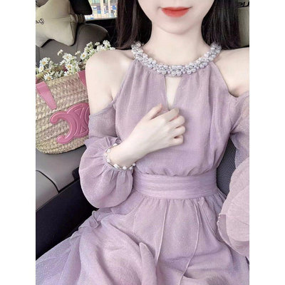 [柒柒服飾]法式紫色掛脖露肩洋裝女秋季新款高級感氣質收腰顯瘦長裙子