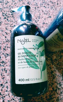 Najel阿勒坡古皂液SPA沐浴露(木質/梔子花)400ml 保存至2025年