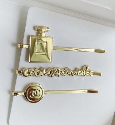 🈶貨‼️❤️歐洲代購---Chanel香奈兒VIP會員贈品金色髮夾3件套(配紙袋)