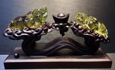 ❤妙玉生花優品購❤(天生一對)純天然黃水晶貔貅擺件,晶體通透,雕功形象生動