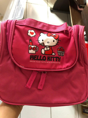 全新 kitty 凱蒂貓 化妝包 收納包 桃紅色 多功能收納化妝包