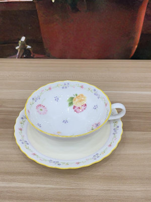 日本Noritake則武暖黃釉小花系列花口骨瓷咖啡杯紅茶杯