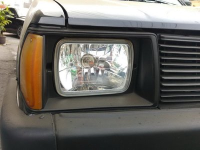 《※台灣之光※》全新Nissan 雅哥 藍哥 速利 303 88 89年原廠型晶鑽玻璃日規大燈 頭燈