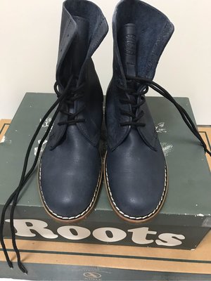 近全新 Roots 藍色手工牛皮短靴