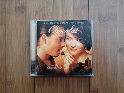 【二手】 《Chocolat》濃情巧克力。OST。電影原聲。Music1781 音樂 CD 唱片【吳山居】
