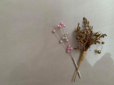 全新Natural Kitchen粉紅珠珠.金色花束花圈裝飾品