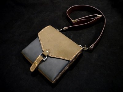 KH手工皮革工作室 MIT全牛皮 肩腰兩用包 側背包 胸前包 腰包 iPhone14 ProMax 手機包皮夾錢包鑰匙