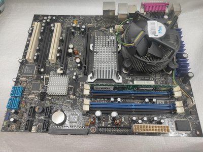 Intel Desktop Board D975XBX主機板(Intel 975X/775/PCI-E x3/DDR2)