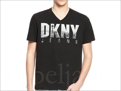 新款 美國真品 DKNY 紐約城市LOGO黑色圓領短T恤潮T短袖 S M L號 免運費 愛Coach包包