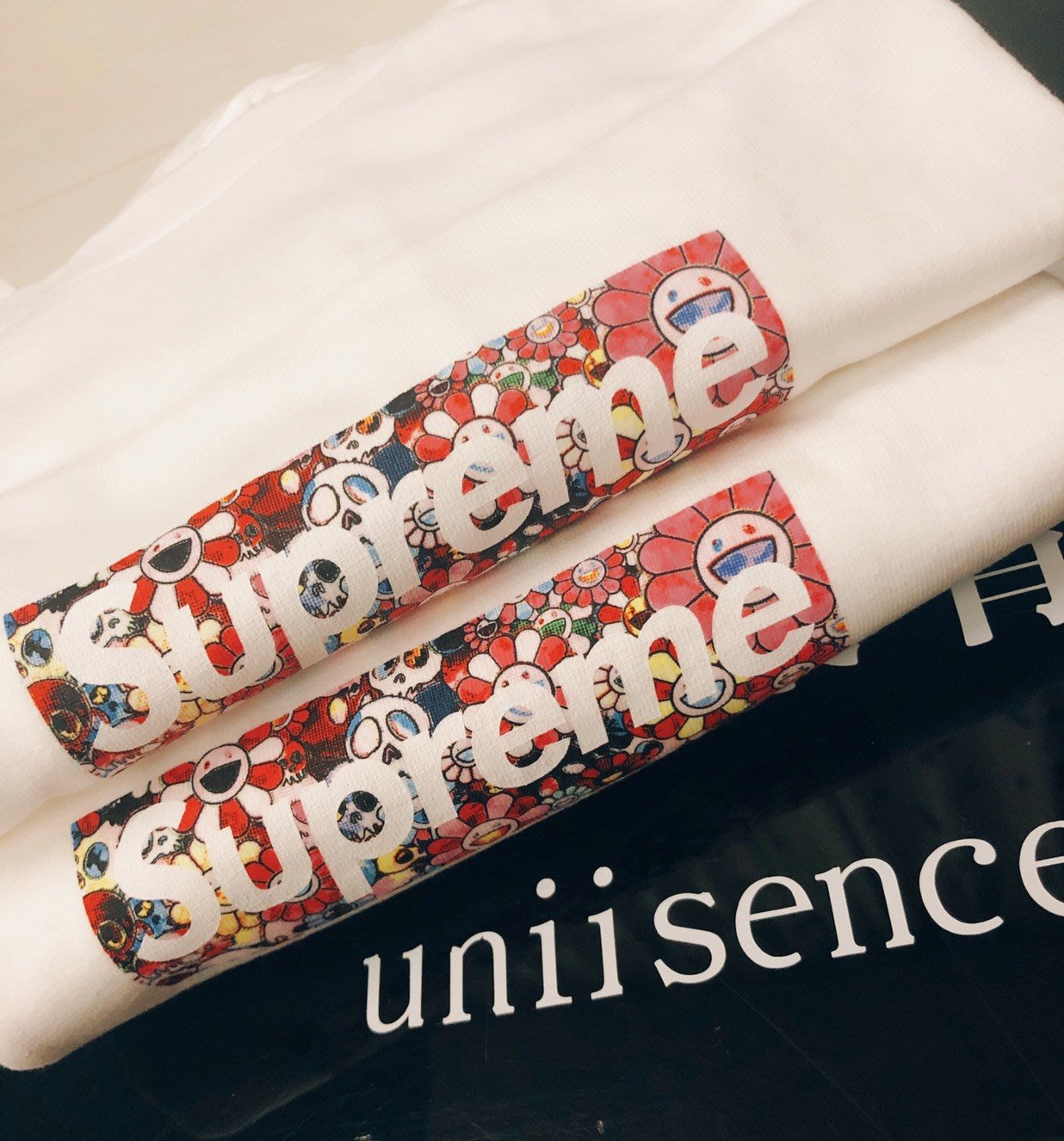 【uniisence】Supreme x 村上隆COVID-19 Relief Box Logo 慈善