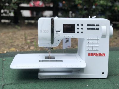 SED 鴿子窩：【BERNINA】B335 縫紉機