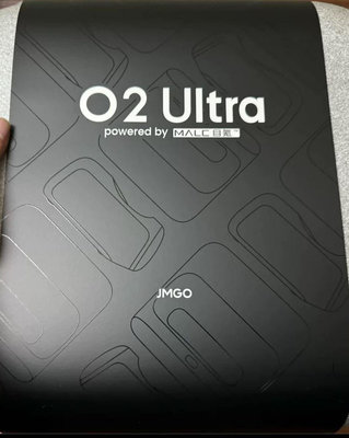 堅果O2 Ultra 4K三色激光超短焦智能投影儀 陸版全新未拆