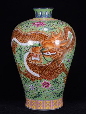 中國古瓷 大清乾隆年制 粉彩鎏金纏枝花龍紋梅瓶 16000RT高40厘米 直徑27厘米-3875