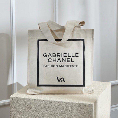 【現貨在台】🇬🇧英國倫敦V&amp;A美術館CHANEL香奈兒限量聯名托特包帆布包環保購物袋 白色