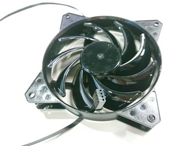 『Outlet國際』CoolerMaster酷碼12公分風扇 2年保DF1202512RFMN 裸裝/含螺絲/機殼風扇