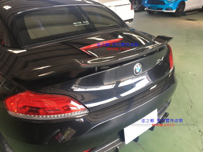 車之鄉 BMW E89 Z4 R款碳纖維尾翼 , 台灣抽真空製造