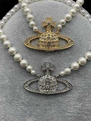 現貨熱銷-Vivienne Westwood 歐美朋克時尚  新款金色銀色滿鉆大土星單層珍珠項鏈