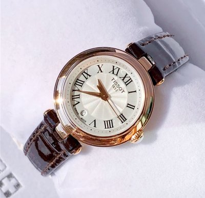 TISSOT Bellissima Small Lady 玫瑰金色框 白色面錶盤 羅馬數字 棕色皮革錶帶 石英 女士手錶 T1260103601300 天梭腕錶
