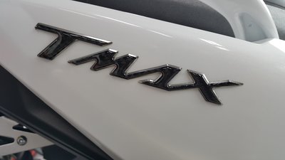 [翌迪]CARBON部品 YAMAHA / NEW Tmax CARBON 立體車標 LOGO 貼片