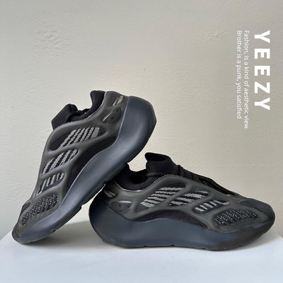 [二手] Adidas Yeezy Boost 700 V3 Alvah 黑魂夜光慢跑鞋男女鞋 US8.5 H67799