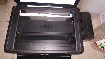 1 台超級新 EPSON L355 大容量連續供墨無線事務機，一次搞定不斷墨，2999元起標