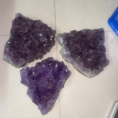 【二手】這三塊整理來的天然紫水晶簇礦石晶體有黃鈦晶這些 舊貨 古玩 收藏 【瀟湘館】-1939