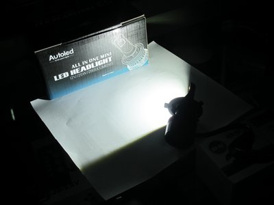 白光 一對價 9006 LED大燈泡 2800LM 不是 飛利浦 貼膜變色 CREE T6 XHP50 R3 M8