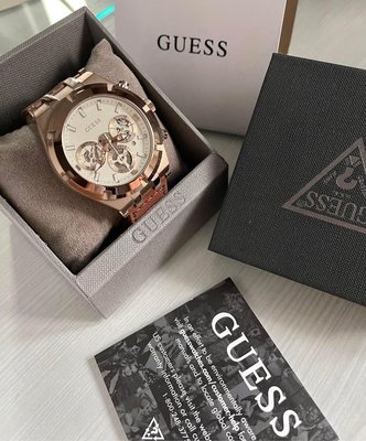 GUESS Continental 米黃色小鏤空錶盤 棕色皮革錶帶 石英 男士手錶 GW0262G3