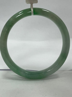 (板信當舖流當品)  A貨 天然翡翠  冰綠手環  喜歡價可議PF122