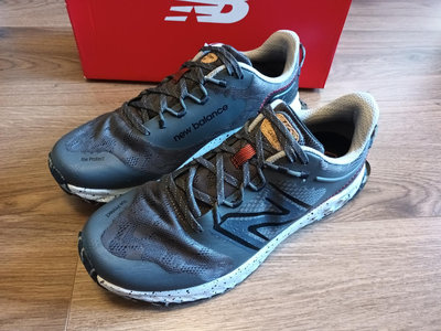 3 灰色戶外越野跑鞋 NB new balance mtgarolg US11 29cm 2e寬楦 全新正品公司貨