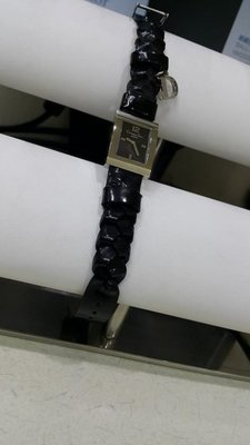[永達利鐘錶] Dior 方型黑色造型LOGO皮帶女錶 原廠正品 總公司24個月保固/ CD052110A019 免運費