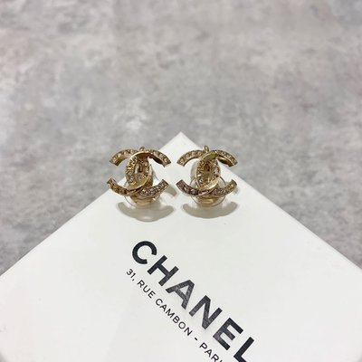 Chanel 耳環 耳夾式 鑲鑽 金色《精品女王全新&amp;二手》