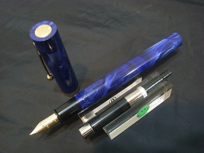 美製西華Sheaffer No-Nonsense 藍色大理石紋23K鍍金M尖鋼筆(非萬寶龍派克百利金lamy)附吸墨器