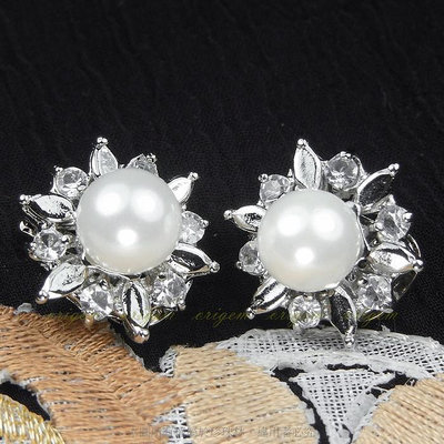 珍珠林~8mm珍珠夾式耳環~深海硨磲貝珍珠鋯石鑽精鑲#367+2