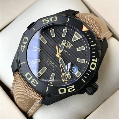 TAG HEUER Aquaracer Calibre 5 陶瓷圈 黑色面錶盤卡其色尼龍皮革錶帶 男士 自動機械錶 WAY208CFC6383