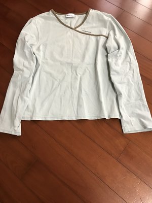 香港製 Reebok水藍色長袖上衣 約9成新 XL（不含搭配短褲）