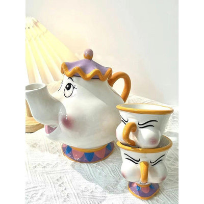 廠家出貨茶壺太太美女與野獸可愛卡通立體造型陶瓷水壺一壺兩杯居家擺件