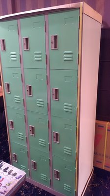 亞毅辦公家具內務櫃衣櫃綠色12人衣櫃 粉紅色12人員工衣櫥桃紅色12人置物櫃 鋼製藍色12人衣櫃