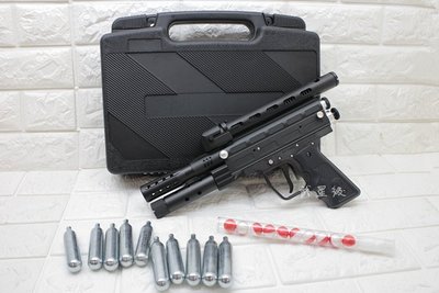 台南 武星級 iGUN MP5 鎮暴槍 17MM CO2槍 + 槍盒 + 小鋼瓶 + 辣椒彈 (手槍漆彈槍防身噴霧防衛